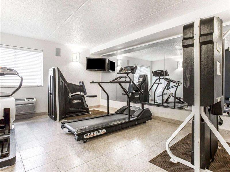 Quality Inn&suites Coliseum 2* Greensboro